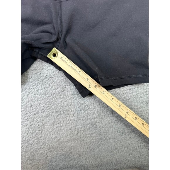 Lululemon groove reversible shorts sz 4 - Picture 9 of 9